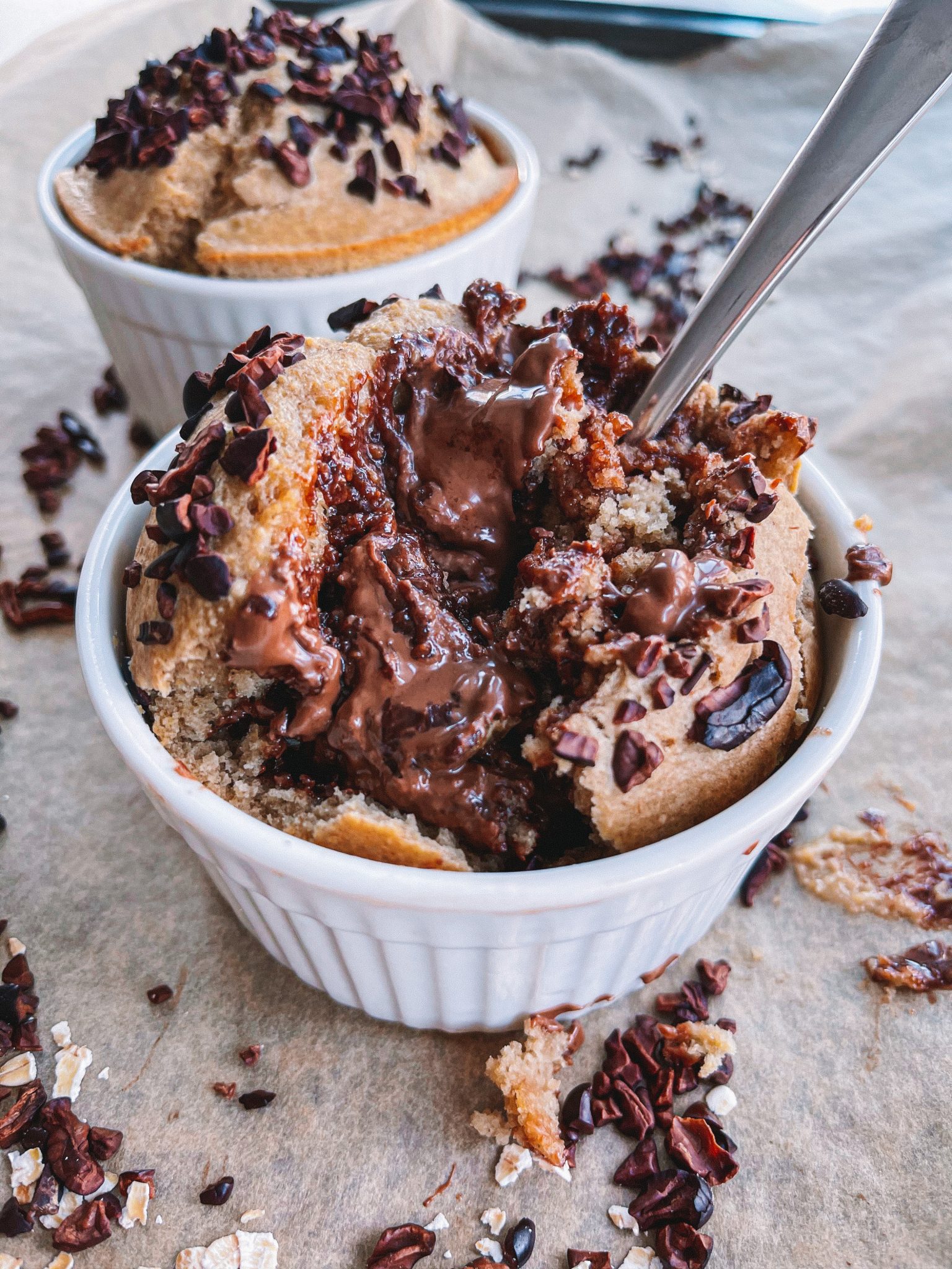 VIRAL BAKED OATS RECIPE WITH NUTELLA - Everything Delish